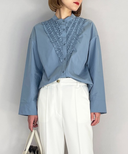 PICCIN（ピッチン）の「フロントフリルブラウス（シャツ/ブラウス・レディース・ベージュ/オフホワイト/サックスブルー・M）」の3枚目の写真