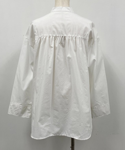 PICCIN（ピッチン）の「フロントフリルブラウス（シャツ/ブラウス・レディース・ベージュ/オフホワイト/サックスブルー・M）」の10枚目の写真