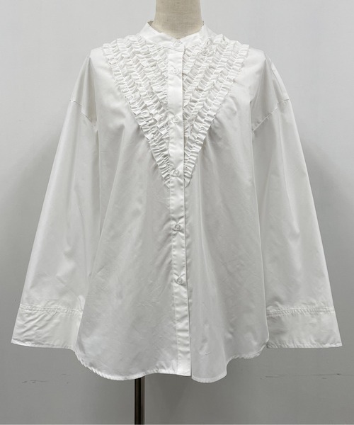 PICCIN（ピッチン）の「フロントフリルブラウス（シャツ/ブラウス・レディース・ベージュ/オフホワイト/サックスブルー・M）」の8枚目の写真