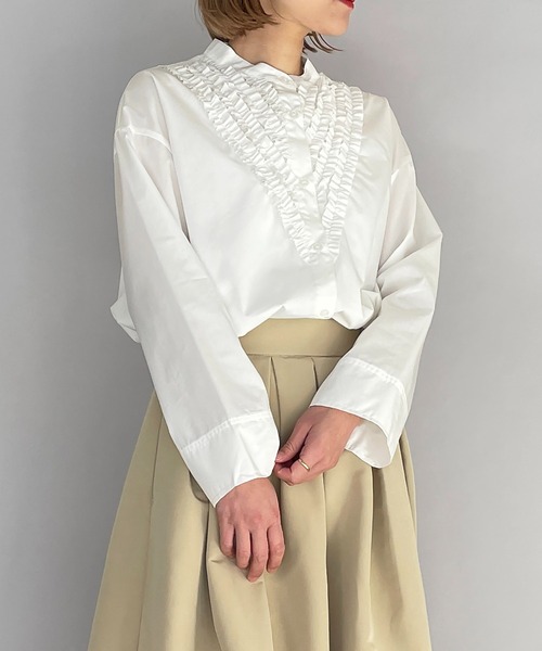 PICCIN（ピッチン）の「フロントフリルブラウス（シャツ/ブラウス・レディース・ベージュ/オフホワイト/サックスブルー・M）」の18枚目の写真