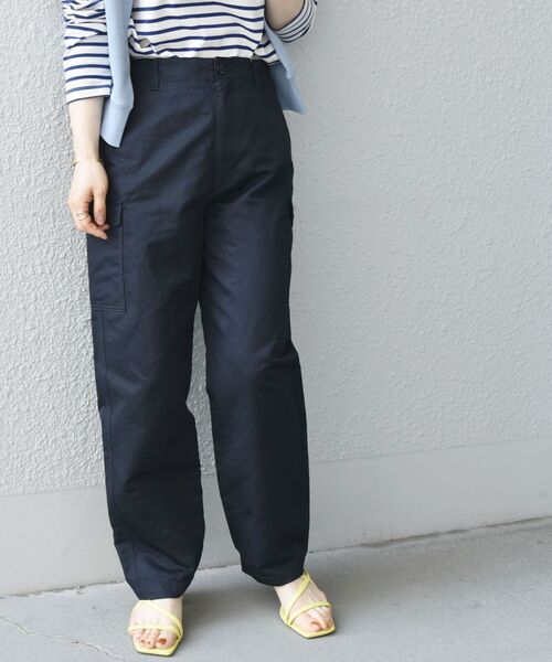 SHIPS any(シップス エニィ)の「SHIPS any:〈ウォッシャブル〉スマート カーゴ ロングパンツ◇(カーゴパンツ・レディース・ネイビー/カーキ・40/38/36)」の6枚目の写真