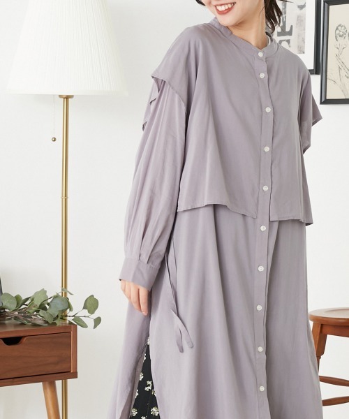 OMNES(オムネス)の「綿レーヨンバンドカラーケープシャツチュニック(シャツ/ブラウス・レディース・グレー/ブラック/ホワイト・FREE)」の3枚目の写真