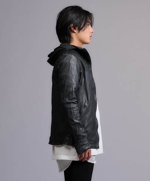 GIORGIO BRATO(ジョルジオブラット)の「GIORGIO BRATO × onegravity / フーデットパンチングレザージャケット(ブルゾン・メンズ・チャコールグレー/オフホワイト・46/48/50)」の13枚目の写真