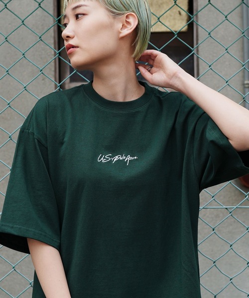 U.S. POLO ASSN.(ユーエスポロアッスン)の「U.S. POLO ASSN. / ユーエスポロアッスン 別注 コラボ ビッグシルエット オーバーサイズ 半袖 Tシャツ(Tシャツ/カットソー・メンズ・ホワイト/ブラック/ダークグリーン/ネイビー/ライトベージュ/グリーン系その他/ホワイト系その他/ベージュ系その他/ブラック系その他/ブルー系その他/グレー系その他3/チャコール/グレー系その他2/グリーン系その他3/ブラック系その他2/ブルー系その他2/ブルー系その他3/ホワイト系その他2/ホワイト系その他4/ブルー系その他4/ホワイト系その他3/ブラック系その他4/ベージュ系その他2/グリーン系その他2/ブラック系その他3/ベージュ系その他3/ホワイト系その他5/ブラック系その他5・MEDIUM/LARGE/X-LARGE)」の22枚目の写真