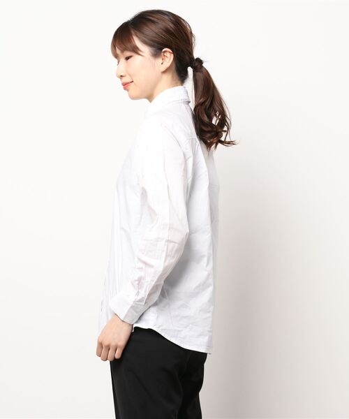 Te chichi(テチチ)の「レース刺繍衿シャツブラウス(シャツ/ブラウス・レディース・オフホワイト/ブルー/ネイビー・フリ-)」の5枚目の写真