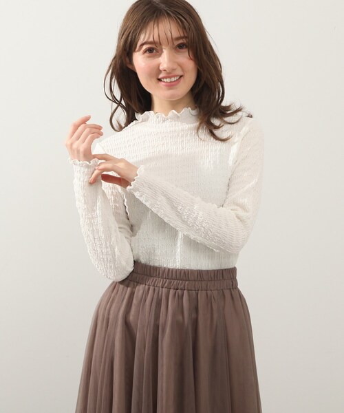 DRESKIP(ドレスキップ)の「◆シボシボハイネックプルオーバー(Tシャツ/カットソー・レディース・ブラック/オフホワイト/イエロー系その他・02/03/04)」の6枚目の写真