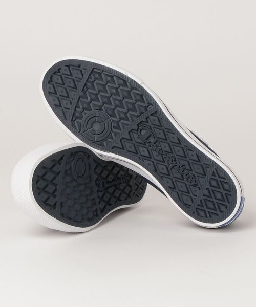 Champion(チャンピオン)の「チャンピオン CP LC004 CENTER CORT OX NAVY(スニーカー・メンズ・ネイビー・27.0cm/25.5cm/26.0cm/26.5cm/24.0cm/23.0cm/24.5cm/25.0cm/23.5cm/22.5cm)」の3枚目の写真