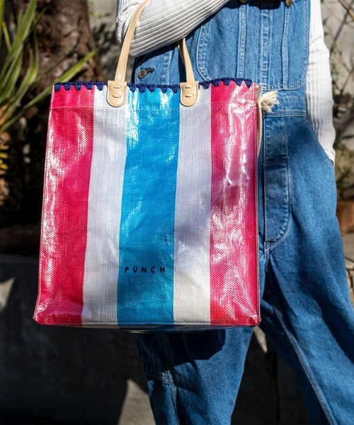 ACCOMMODE（アコモデ）の「パンチトートバッグ（トートバッグ・レディース・ブルー/ベージュ/グリーン/ホワイト・FREE）」の4枚目の写真