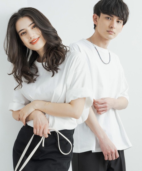 Rocky Monroe(ロッキーモンロー)の「オーバーサイズ USAコットン 無地 クルーネック半袖ビッグTシャツ(Tシャツ/カットソー・メンズ・ホワイト/ライトグレー/ブラック/ベージュ/パープル/ブラウン/ピンク/イエロー/ブルー/グリーン/チャコール・M/L/XL)」の2枚目の写真