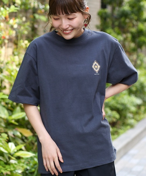 POWER TO THE PEOPLE(パワートゥーザピープル)の「【ユニセックス】moving オルテガプリントTシャツ(Tシャツ/カットソー・メンズ・ホワイト/ブラック・LARGE/MEDIUM)」の11枚目の写真