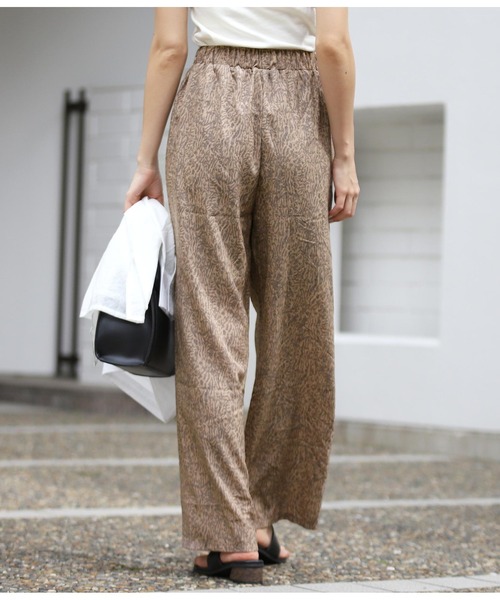 ANAP（アナップ）の「アニマルニュアンス柄ワイドパンツ（その他パンツ・レディース・ブラウン/ライトベージュ・FREE）」の7枚目の写真