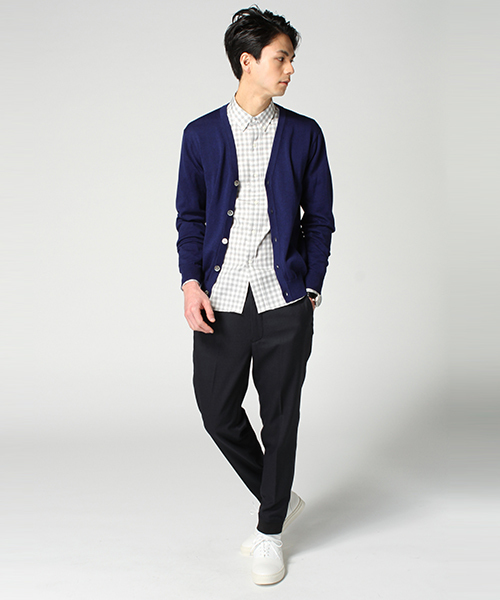 EDIFICE(エディフィス)の「◇16GG Vカーディガン(カーディガン/ボレロ・メンズ・グリーン/イエロー/ホワイト/ネイビー/ピンク・44/48/46)」の18枚目の写真