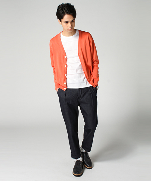 EDIFICE(エディフィス)の「◇16GG Vカーディガン(カーディガン/ボレロ・メンズ・グリーン/イエロー/ホワイト/ネイビー/ピンク・44/48/46)」の21枚目の写真