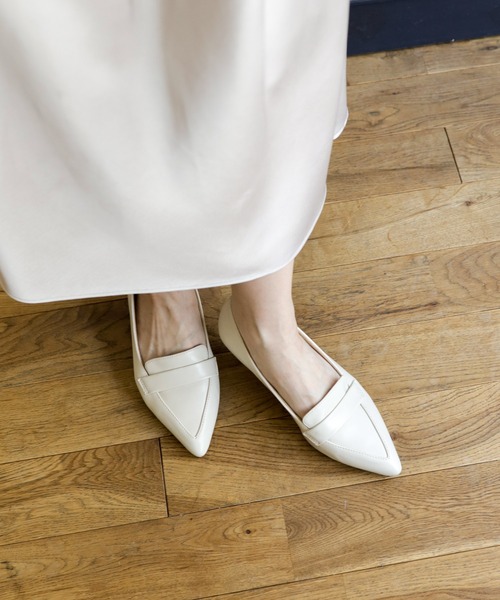 SESTO(セスト)の「ミドルヒールポインテッドトゥローファーパンプス(パンプス・レディース・ブラック/ベージュ/アイボリー・22.5cm/23.5cm/24.5cm/23.0cm/24.0cm/25.0cm)」の14枚目の写真