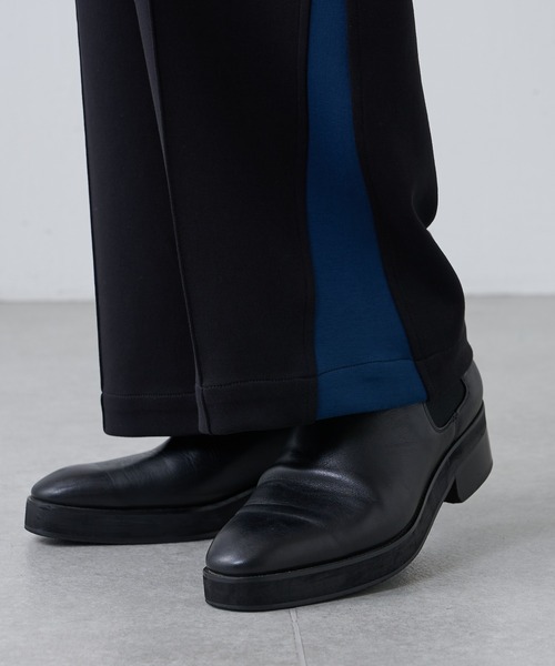 Lui's(ルイス)の「【Neucon / ニューコン】 ワイド トラックパンツ(スウェットパンツ・メンズ・ブラック/ブラウン・1/2)」の8枚目の写真