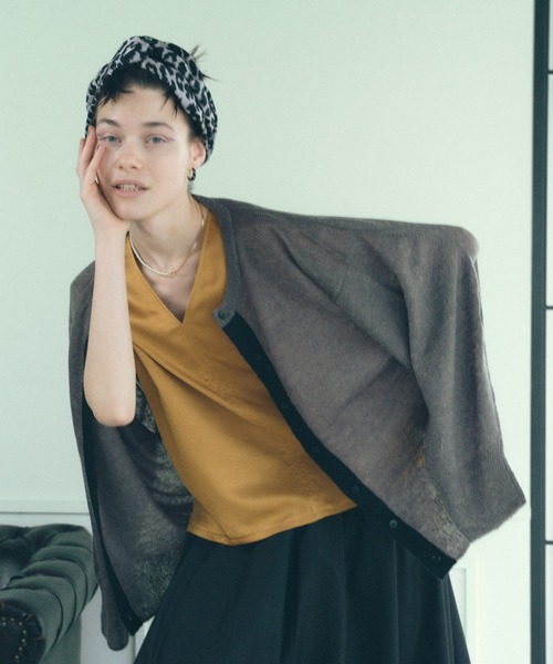 manana suerte（マニャーナスエルテ）の「モヘアバイカラーカーディガン（カーディガン/ボレロ・レディース・ブラック/パープル/グレー/ピンク・FREE）」の2枚目の写真