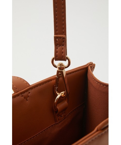 rienda(リエンダ)の「RRスクエアバッグ(ハンドバッグ・レディース・ブラック/グリーン/ベージュ/キャメル・FREE)」の18枚目の写真