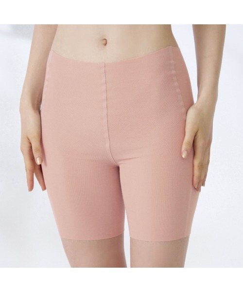 GUNZE（グンゼ）の「KIREILABO/キレイラボ 縫い目がなくてチクチクしにくい 3分丈ボトム オーガニックコットン（インナーウェア/肌着・レディース・杢グレー/ホワイト系その他/ブラック/ピンク・X-LARGE/LARGE/MEDIUM）」の4枚目の写真