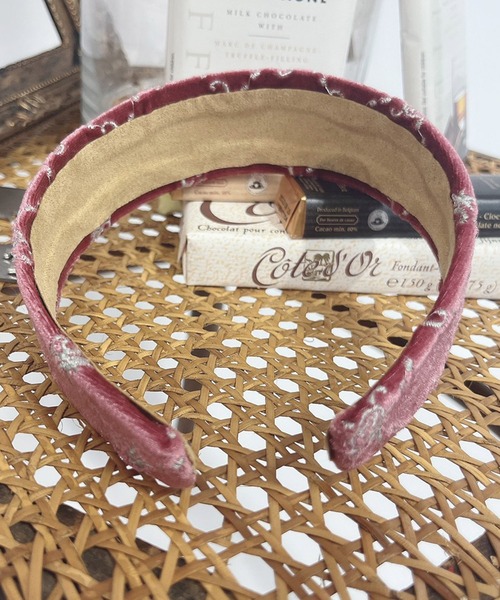 Swankiss(スワンキス)の「SX SK velour headband(カチューシャ・レディース・ブラック/ピンク/ボルドー・FREE)」の10枚目の写真