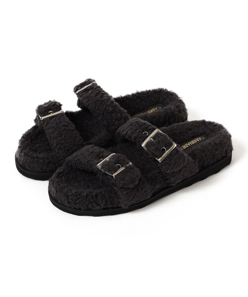 CAMINANDO（カミナンド）の「CAMINANDO / 2ストラップ ボアサンダル（サンダル・レディース・グレイッシュベージュ/チャコールグレー・6/7/8/9）」の9枚目の写真