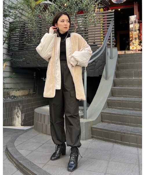 LiSeek（リシーク）の「【LiSeeK】ファーベストドッキングブルゾン（ブルゾン・レディース・アイボリー/ブラック・FREE）」の9枚目の写真