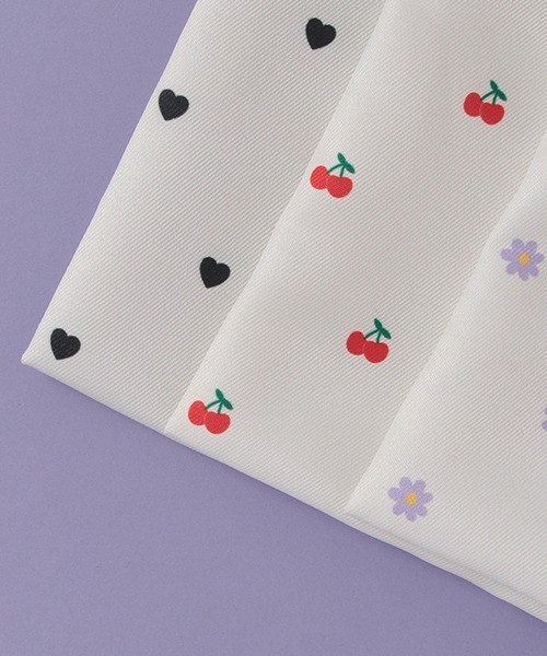 LOVETOXIC（ラブトキシック）の「ミニ巾着ポーチ（ポーチ・キッズ・ブラック/サックスブルー/オフホワイト/レッド/ラベンダー・FREE）」の17枚目の写真