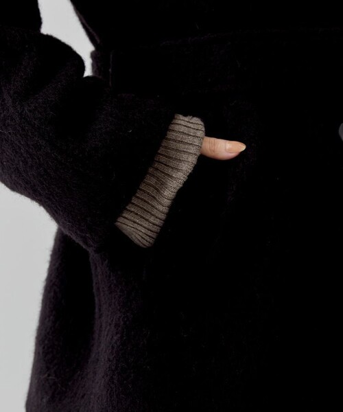 city（シティ）の「【CITY】カラーモヘアシャギーコート（チェスターコート・レディース・ブラック/ライトグリーン・1/2）」の10枚目の写真