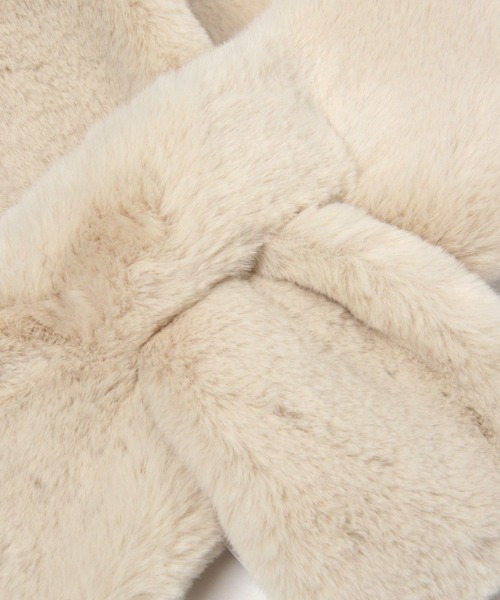 GLOBAL WORK（グローバルワーク）の「洗えるフェイクファーティペット/299658（ネックウォーマー/スヌード・キッズ・オフホワイト/チャコールグレー・FREE）」の8枚目の写真