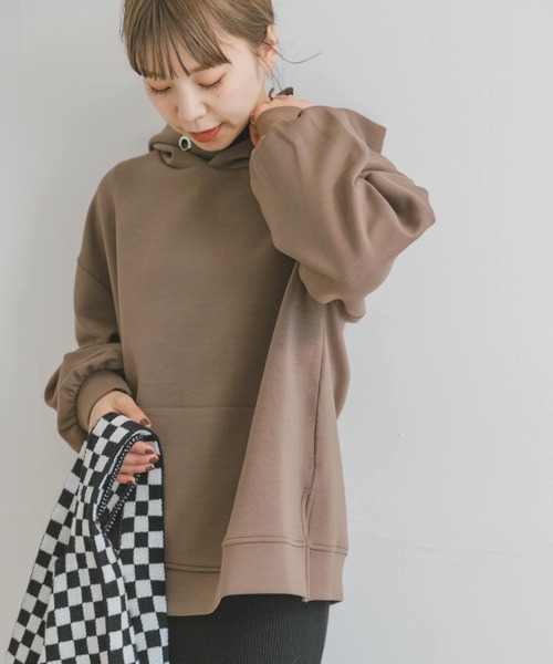 ITEMS URBANRESEARCH（アイテムズ アーバンリサーチ）の「ライトダンボールパーカー（パーカー・レディース・グレー系その他/ブラック/ブラウン/ブルー・FREE）」の4枚目の写真