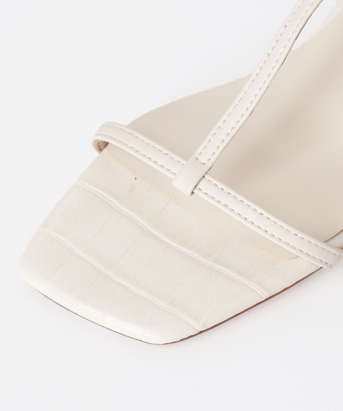 LE TALON(ルタロン)の「5cmTストラップサンダル(サンダル・レディース・ホワイト/シルバー/モスグリーン/ブラック系その他・SMALL/MEDIUM/LARGE/X-LARGE/X-SMALL)」の13枚目の写真