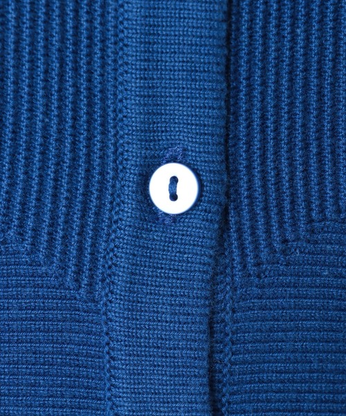 TITE IN THE STORE（ティテ　インザ　ストア）の「リブヨークドルマンスリーブニットカーディガン（カーディガン/ボレロ・レディース・ベージュ/ブラック/オレンジ/ブルー・38）」の17枚目の写真