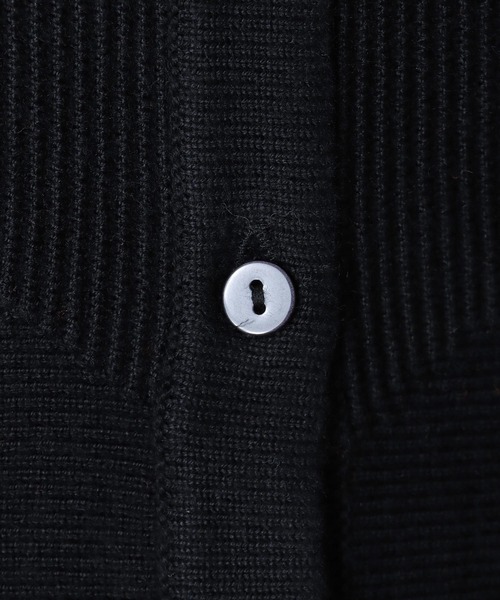 TITE IN THE STORE（ティテ　インザ　ストア）の「リブヨークドルマンスリーブニットカーディガン（カーディガン/ボレロ・レディース・ベージュ/ブラック/オレンジ/ブルー・38）」の11枚目の写真