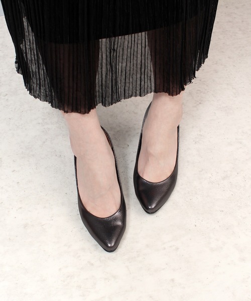 Parade（パレード）の「【極ふわっ】7cmヒールプレーンパンプス　22091【Parade】（パンプス・レディース・ブラック系その他/シルバー/ライトベージュ/ベージュ系その他/ブラック系その他2/ブラック/ライトグレー/ゴールド・22.0cm/23.0cm/24.0cm/23.5cm/24.5cm/25.0cm/25.5cm/22.5cm）」の19枚目の写真