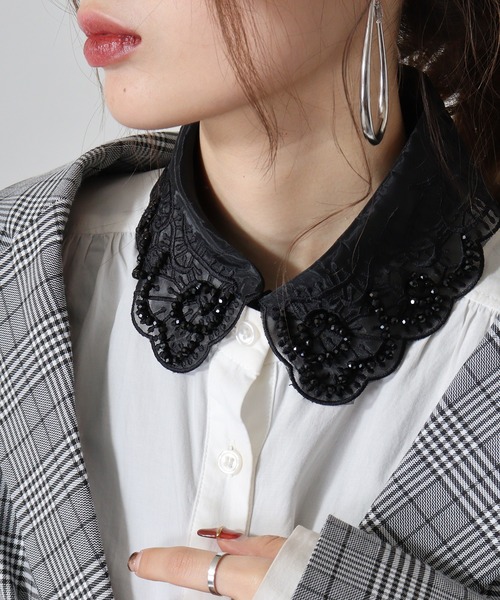 FUNALIVE(ファンアライブ)の「je crois soi レース刺繍&ビジュー 付け衿(付け襟・レディース・A/B/C/D/E/F/G/H/I/J/K/L/P/R/S/T/U/V/W/M/N/O/Q/X/Y/その他/Z/その他1/その他2/その他3/その他8/その他4/その他9/その他5/その他16/その他17/その他18/その他6/その他7/その他10/その他11/その他12/その他13/その他14/その他15/その他28/その他29/その他30/その他31/その他32/その他22/その他23/その他24/その他25/その他26/その他27/その他19/その他20/その他21/その他34/その他33/ホワイト系2/ホワイト系3/ブラック系/ブラック系1/ブラック系2/ブラック系3/その他35/ブラック系4/ホワイト系/ホワイト系1/ホワイト系4/ブルー系3/ホワイト系6/ブルー系/ブルー系1/ホワイト系7/ブラック系5/ブラック系6/ブラック系7/ブラック系8/ホワイト系5/ブルー系2/ホワイト系8/ホワイト系9/ブラック系9/ブラック系その他2/ホワイト系その他2/ブラック系その他/ホワイト系その他4/ブラック系その他3/ホワイト系その他/ホワイト系その他3/ホワイト系その他5・FREE)」の22枚目の写真