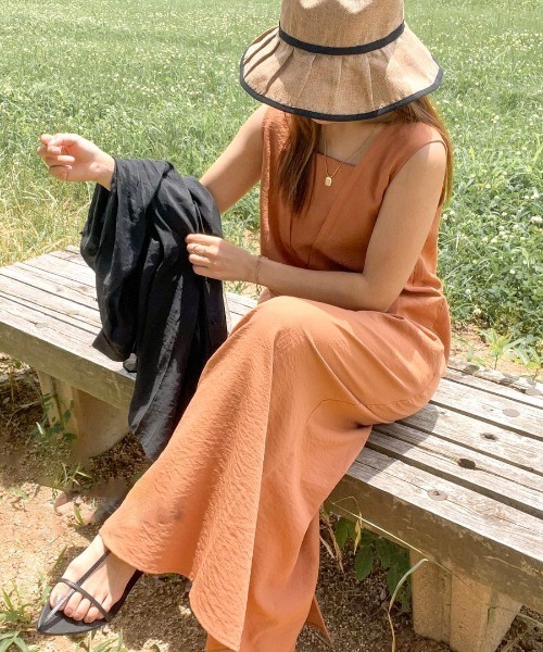 StyleSea（スタイルシー）の「Vネックデザインワンピース（ワンピース・レディース・アイボリー/ライトベージュ/オレンジ/ブラック・MEDIUM）」の4枚目の写真