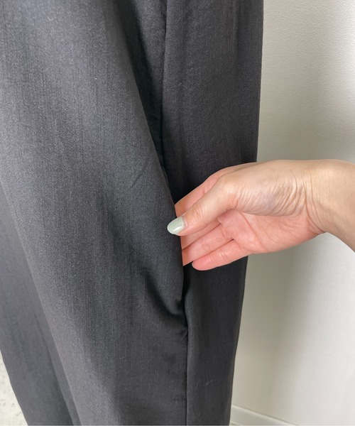 StyleSea（スタイルシー）の「Vネックデザインワンピース（ワンピース・レディース・アイボリー/ライトベージュ/オレンジ/ブラック・MEDIUM）」の8枚目の写真