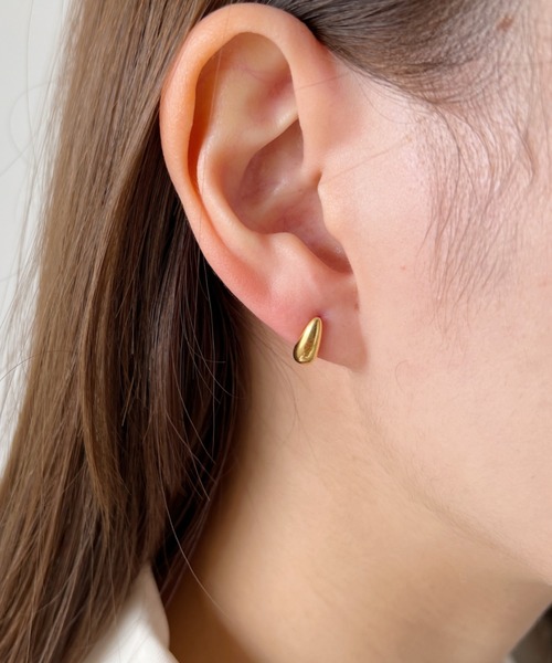 iso（イソ）の「【ステンレス】ミニドロップピアス（ピアス（両耳用）・レディース・シルバー/ゴールド・FREE）」の9枚目の写真