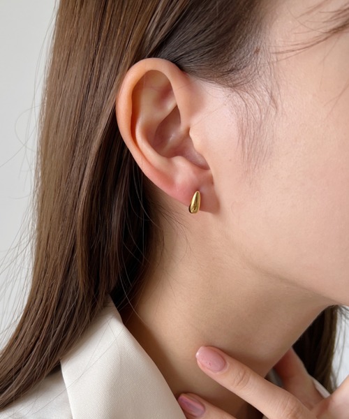 iso（イソ）の「【ステンレス】ミニドロップピアス（ピアス（両耳用）・レディース・シルバー/ゴールド・FREE）」の10枚目の写真