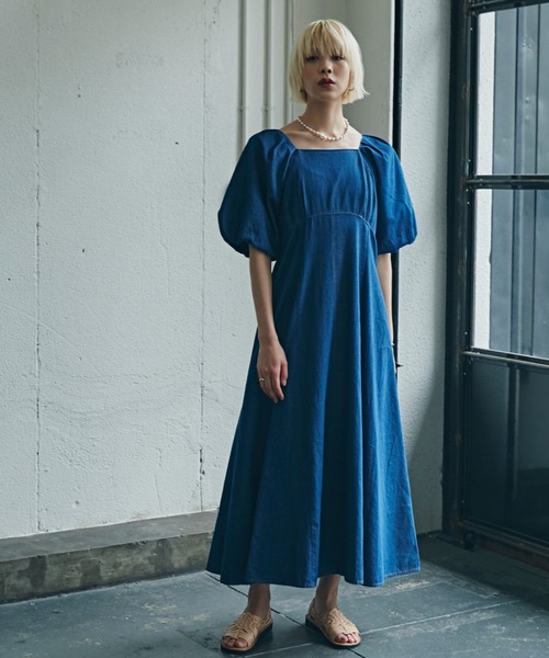 ROSE BUD（ローズバッド）の「ボリュームスリーブフレアワンピース