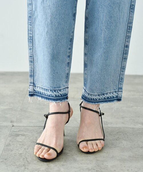 CODE A(コードエー)の「【NEEDBY heritage】 LISA highrise tapered denim(デニムパンツ・レディース・ライトブルー・23/24/25/26)」の8枚目の写真