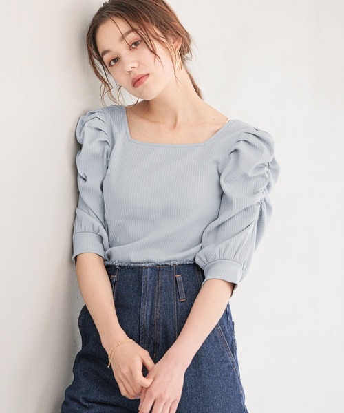 mysty woman(ミスティウーマン)の「パワショル2WAYテレコプルオーバー 907305(Tシャツ/カットソー・レディース・ライトブルー/ブラック/ホワイト系その他/ブラック系その他/オフホワイト・FREE)」の5枚目の写真
