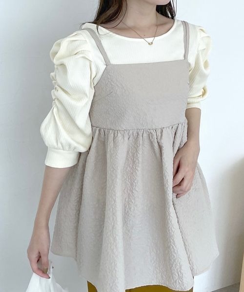 mysty woman(ミスティウーマン)の「パワショル2WAYテレコプルオーバー 907305(Tシャツ/カットソー・レディース・ライトブルー/ブラック/ホワイト系その他/ブラック系その他/オフホワイト・FREE)」の17枚目の写真