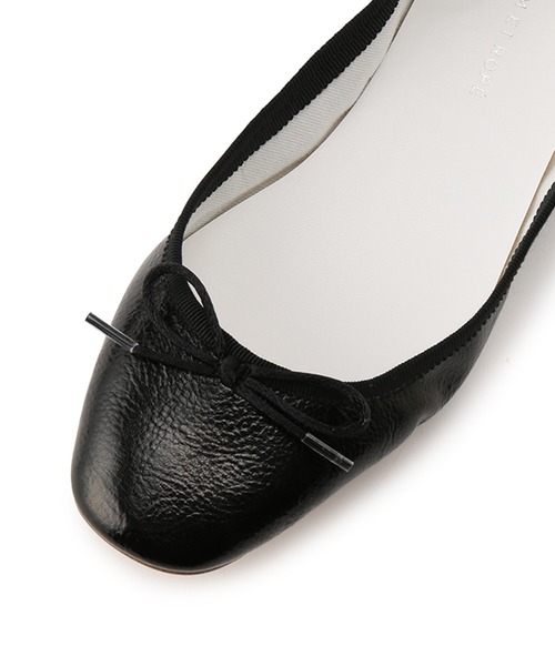 ADAM ET ROPE'(アダムエロペ)の「メタリックバレエ(バレエシューズ・レディース・ゴールド/シルバー/ブラック・22.5cm/23.0cm/23.5cm/24.0cm/24.5cm/25.0cm)」の5枚目の写真