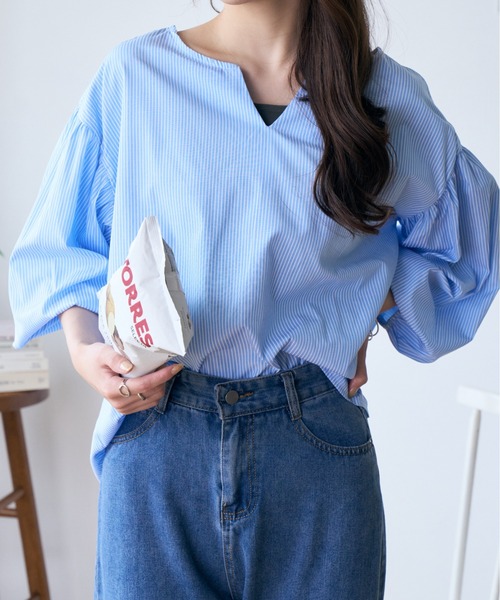 Ada.(エイダ)の「ボリュームスリーブキーネックブラウス(シャツ/ブラウス・レディース・ブラック/ブルー系その他/ブラック×ホワイト/ホワイト・FREE)」の11枚目の写真