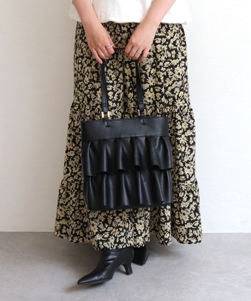 MIAN （ミアン）の「フリルトートバッグ（トートバッグ・レディース・グレイッシュベージュ/ブルー/ブラック・FREE）」の14枚目の写真