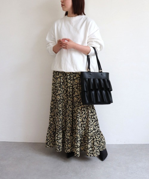 MIAN （ミアン）の「フリルトートバッグ（トートバッグ・レディース・グレイッシュベージュ/ブルー/ブラック・FREE）」の17枚目の写真