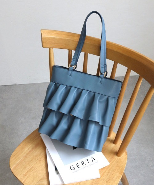 MIAN （ミアン）の「フリルトートバッグ（トートバッグ・レディース・グレイッシュベージュ/ブルー/ブラック・FREE）」の18枚目の写真