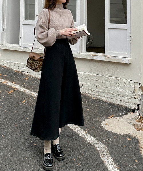 COCOMOMO（ココモモ）の「裏起毛フレアロングスカート（スカート・レディース・ネイビー/ブラウン/カーキ/ブラック・L/M）」の11枚目の写真