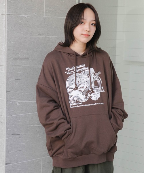 WEGO(ウィゴー)の「WEGO/ヘビーウエイトユニークモチーフプルパーカー(パーカー・メンズ・ブラック/ブラウン/ホワイト/グレー・MEDIUM/LARGE)」の11枚目の写真