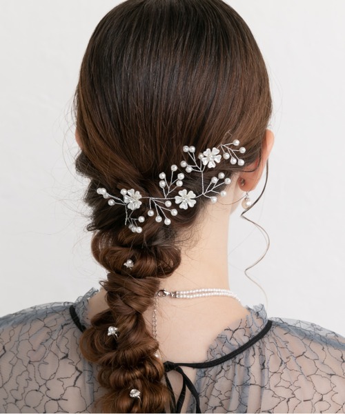 Cupid Heart（キューピッドハート）の「【Cupid Heart】結婚式アクセ！パール×フラワーヘッドドレス(ハーフ)（その他ヘアアクセサリー・レディース・シルバー・MEDIUM）」の3枚目の写真